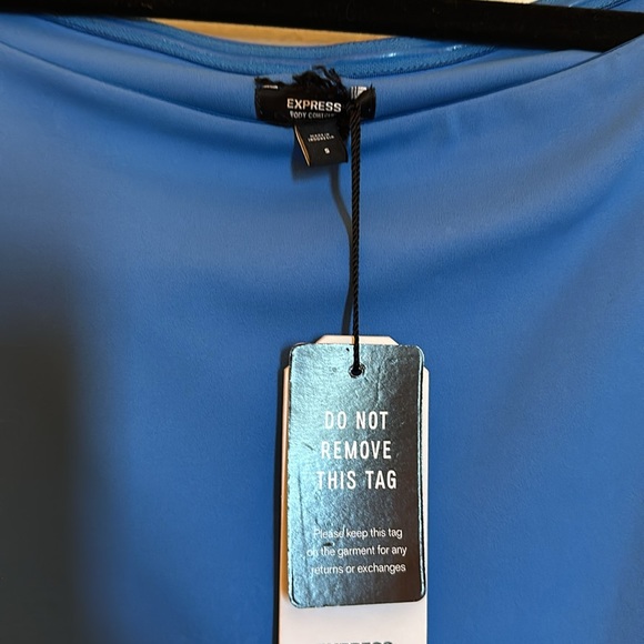 NWT Express Body Contour High Compression
Off The Shoulder Bodysuit Size Small - Picture 2 of 11